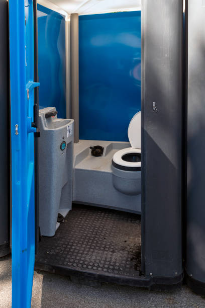 Best Portable bathroom rental  in Peoria, AZ